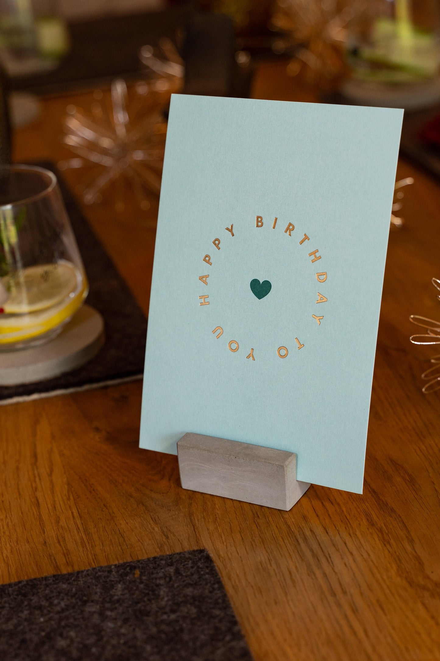 Kartenhalter mit Geburtstags Geschenk Postkarte